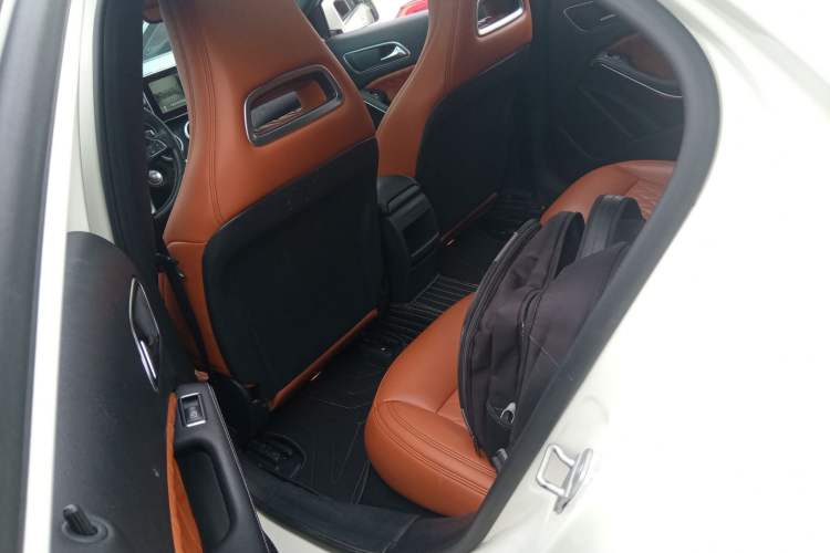 Used Mercedes-Benz A-Class 2016 A 200 Fashion Model