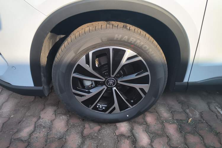 Used BYD Song Pro New Energy 2025 2nd Generation Intelligent Driving Version DM-i 75KM Leading Edition