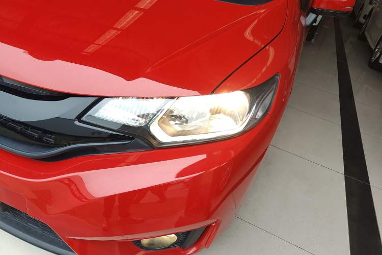 Used Honda Fit 2014 1.5L SE CVT Fashion Model