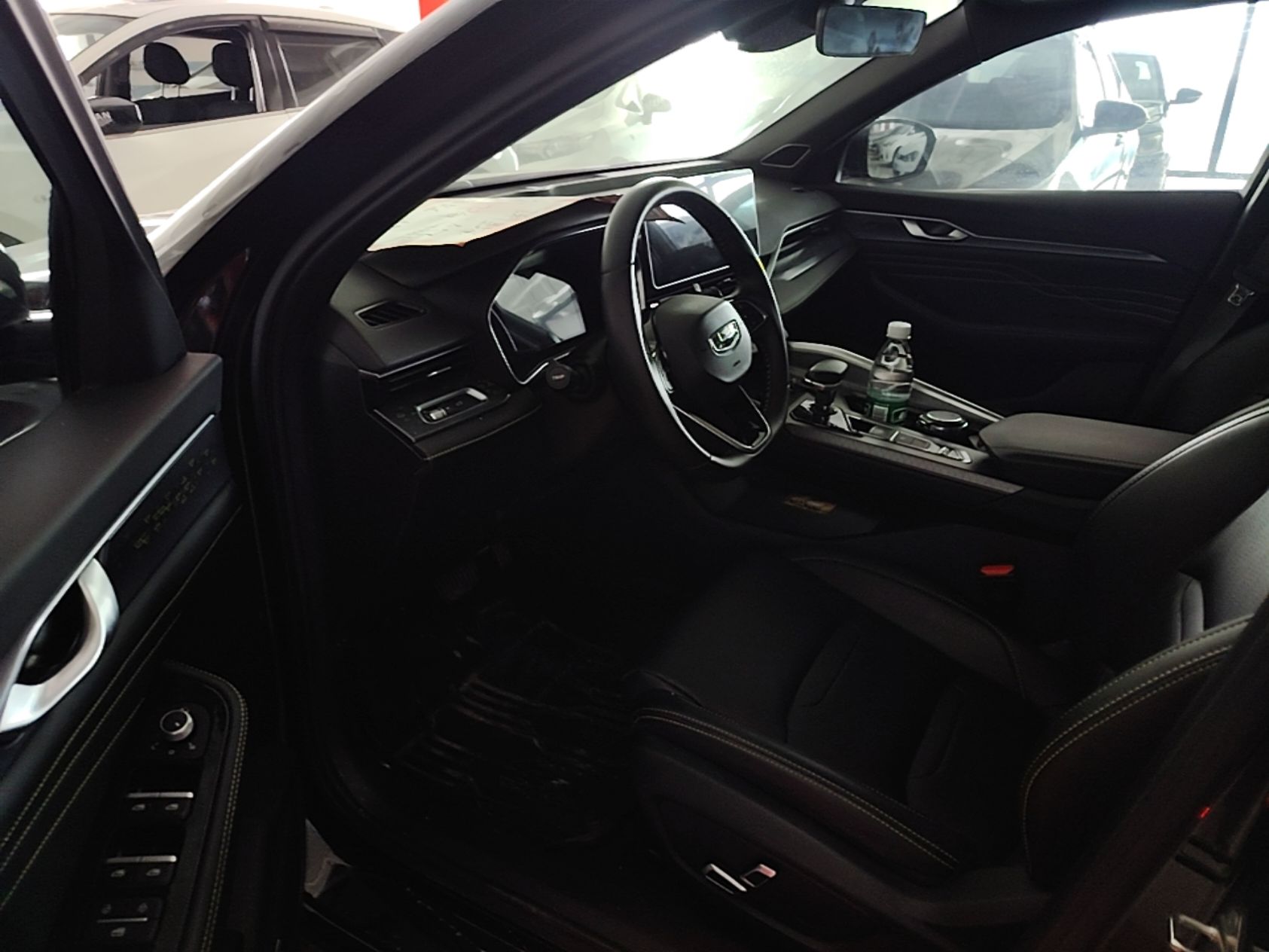 Geely Auto Preface 2023 1.5TD Fuyao Version — снимка 18