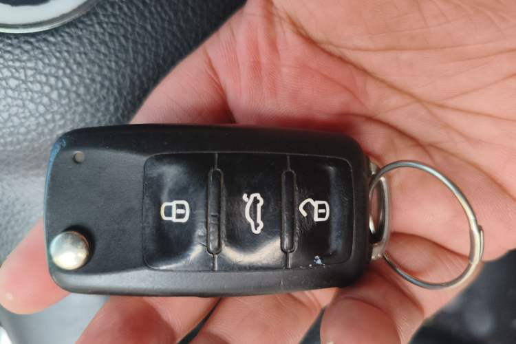 Used Volkswagen Lavida 2013 Restyled Classic 1.6L Automatic Comfort Edition