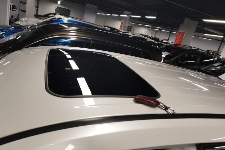 Used Toyota FRONTLANDER 2022 2.0L CVT Luxury PLUS Edition
