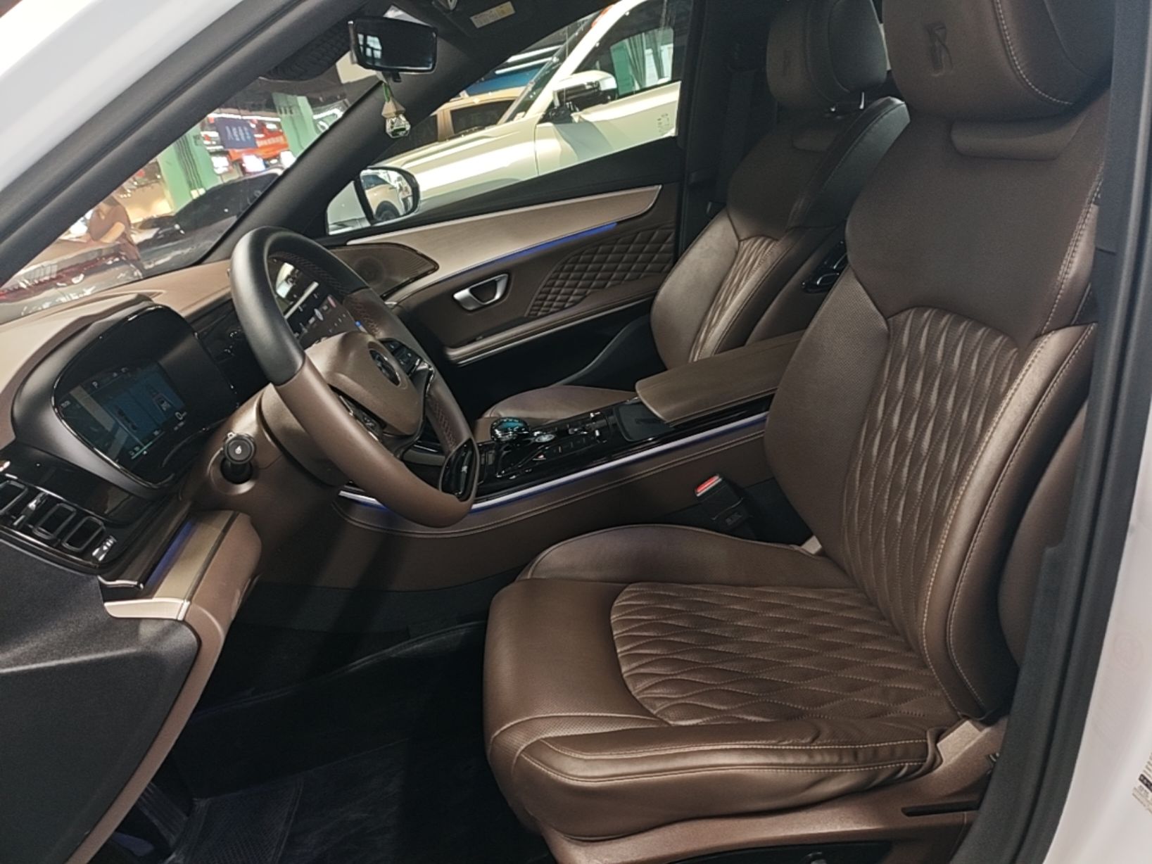 BYD Han 2023 EV Champion Edition 605KM Front-Drive Premium Model — снимка 17