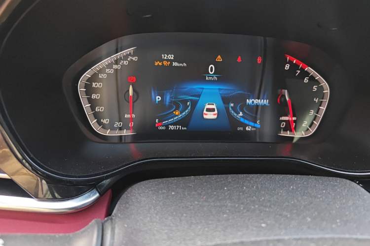 Used CHANGAN CS85 COUPE 2019 2.0T Automatic Luxury Edition China VI Standard
