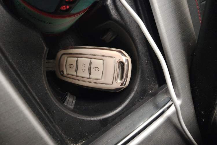 Used Geely Auto Emgrand X7 Sport 2016 1.8TD Automatic Smart Model