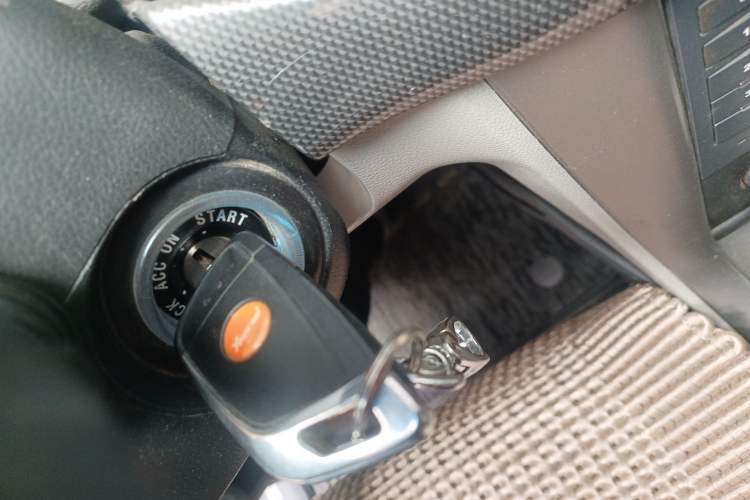 Used Chevrolet Captiva 2014 2.4L Two-Wheel Drive City Edition 5 Seats