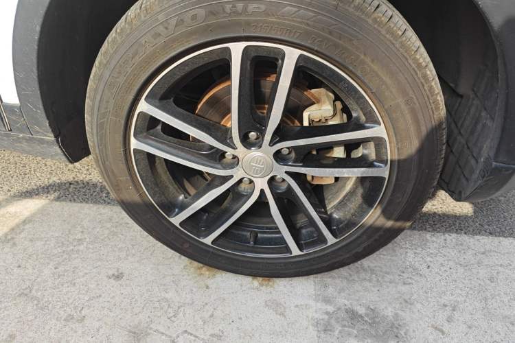 Used Bestune X40 2018 Internet Celebrity Edition 1.6L Automatic Luxury Version
