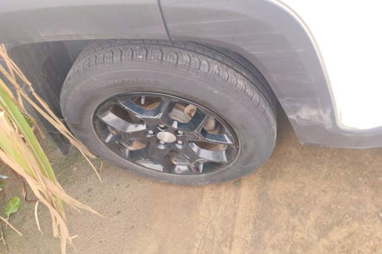 Used Jeep Renegade 2017 180T Automatic Jingneng Edition Right Rear Wheel Hub