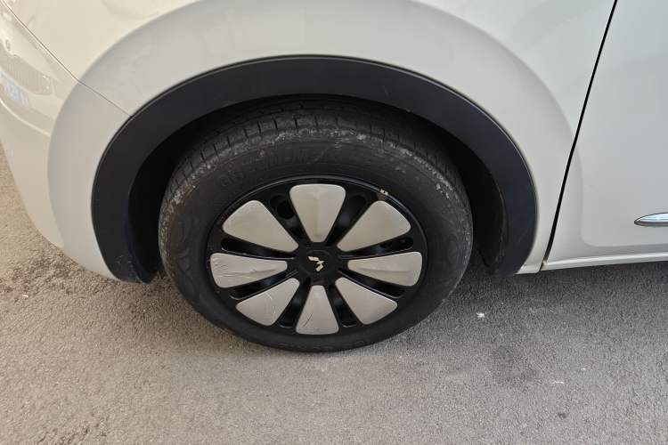 Used Wuling Bingo 2023 410 km Lingxi Deluxe Edition
