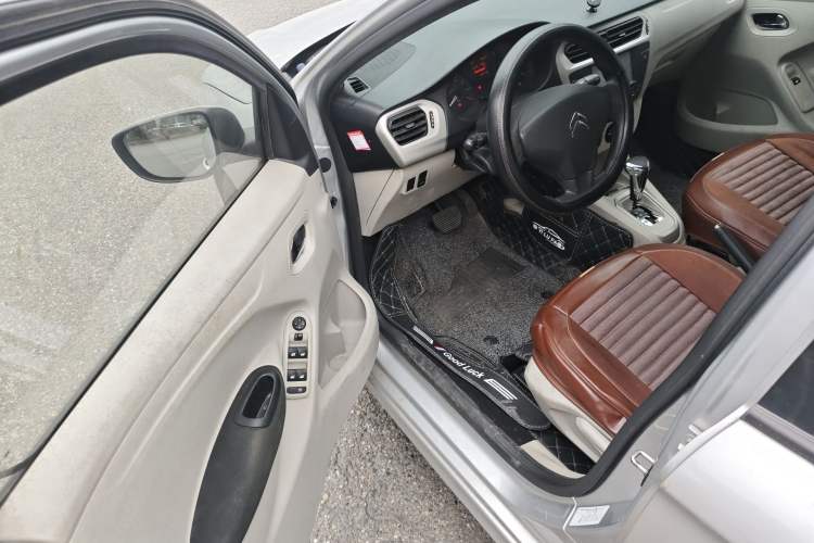 Used Citroen Elysee 2014 1.6L Automatic Fashion Model