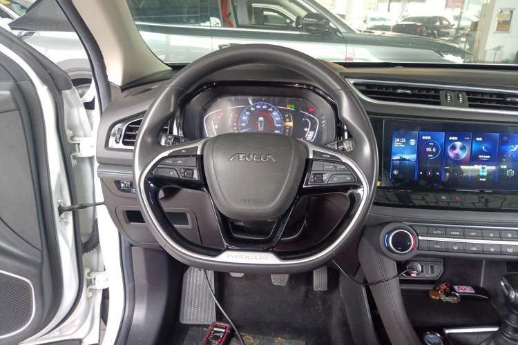 Used Dongfeng Aeolus AX7 2021 1.5T Manual ZhiXiang Edition
