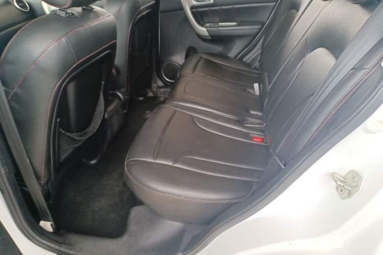 Used Haval H6 2016 Upgraded Model 1.5T Manual Two-Wheel Drive Value Edition
