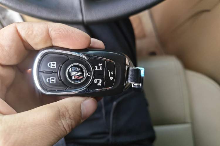 Used Buick GL8 2021 ES Land Cruiser 653T Flagship Model