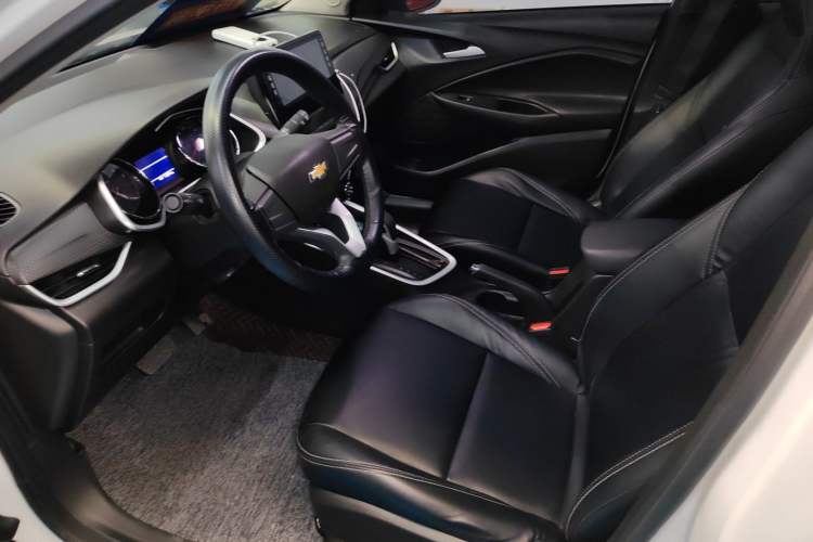 Used Chevrolet Cavalier 2020 325T Automatic Enjoyment Edition Left Front Seat