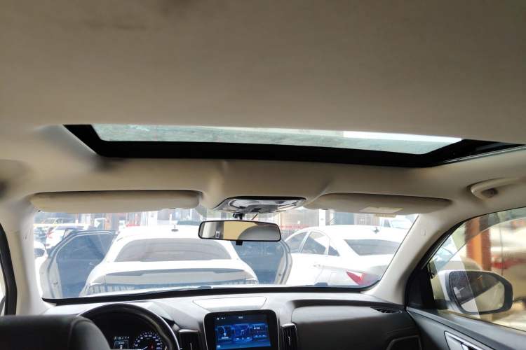 Used CHANGAN CS55 2018 1.5T Automatic Colorful Edition China V Standard Headliner