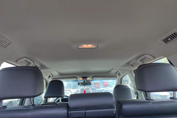 Used Toyota Prado 2018 3.5L Automatic TX-L with Rear-Mounted Spare Tire Headliner