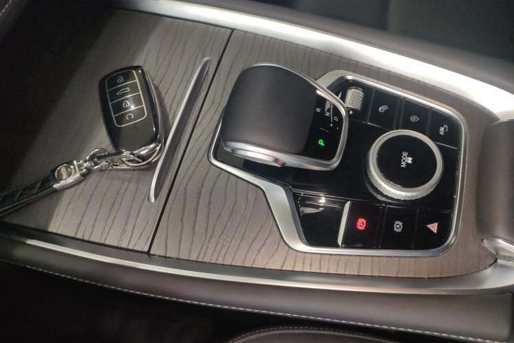 Used Chery Tiggo 8 PRO 2025 290T Two-Wheel Drive Comfort Edition