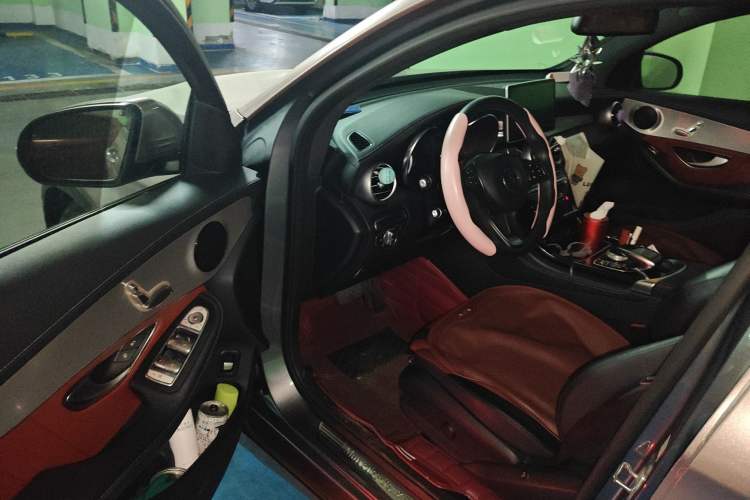 Used Mercedes-Benz GLC Coupe 2017 GLC 200 4MATIC Coupe SUV Driver Seat