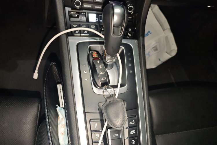 Used Porsche 718 2018 Boxster 2.0T Gear Lever