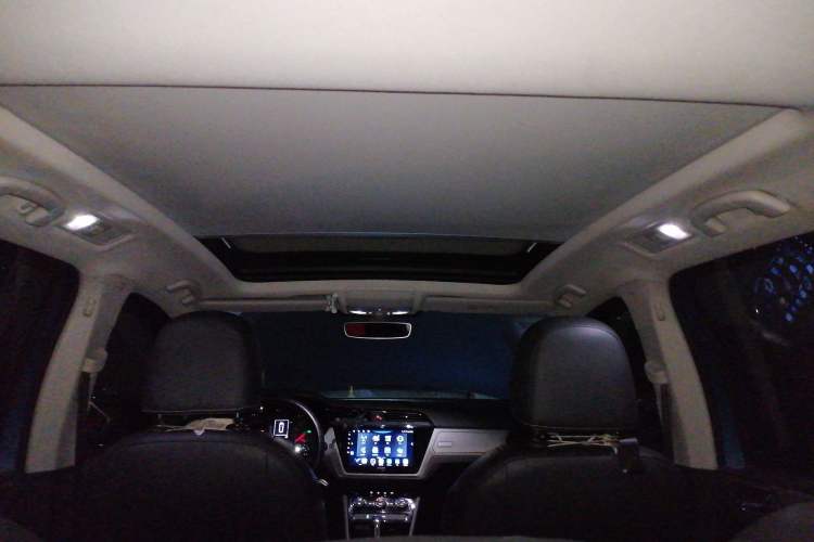 Used Volkswagen Touran 2016 Volkswagen Touran L 280TSI DSG Comfort Edition