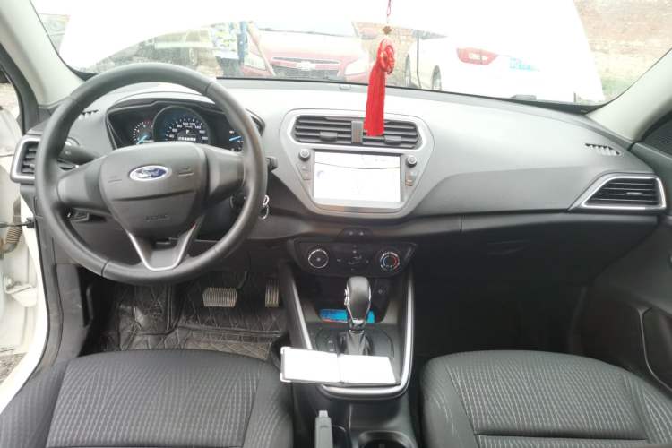 Used Ford Escort 2019 Revised 1.5L Automatic ZhiXiang Version China VI Standard
