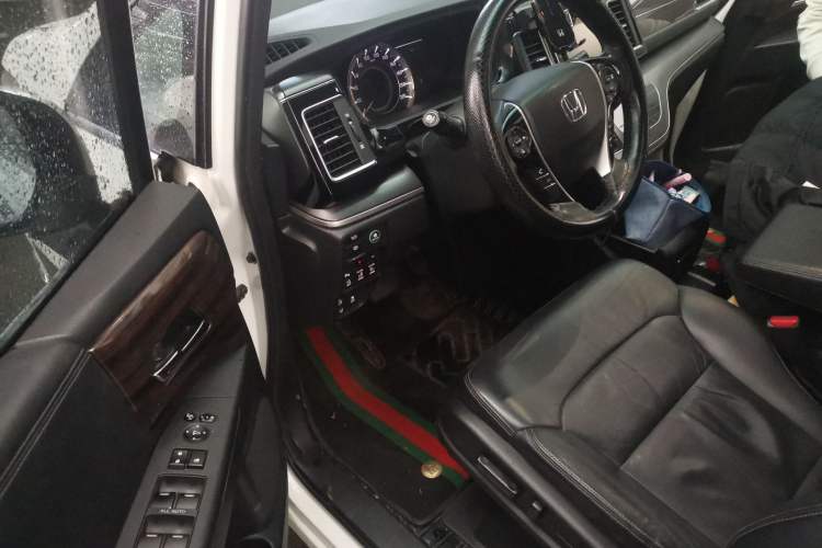 Used Honda Elysion 2016 2.4L Supreme Edition