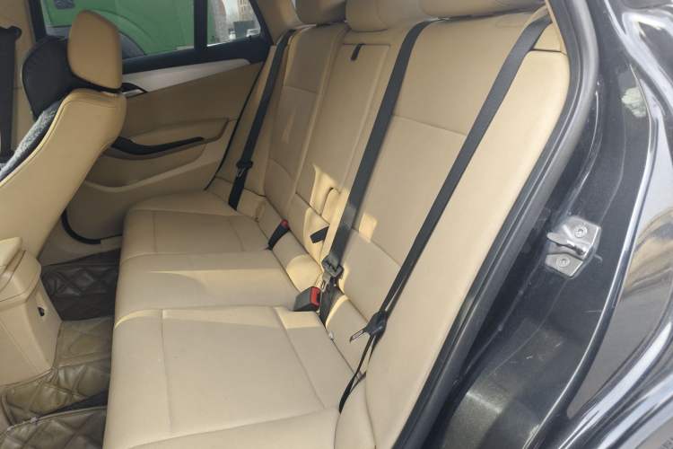 Used BMW X1 2012 sDrive20i Leading Model