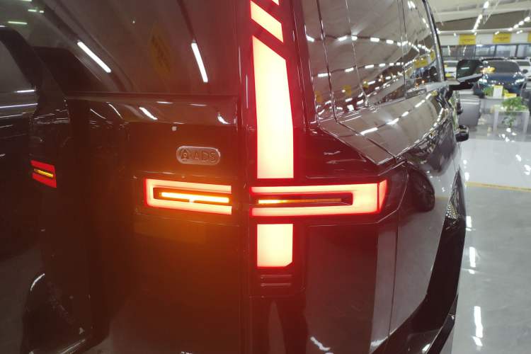 Used Brave warrior M817 2025 Model, Pro
