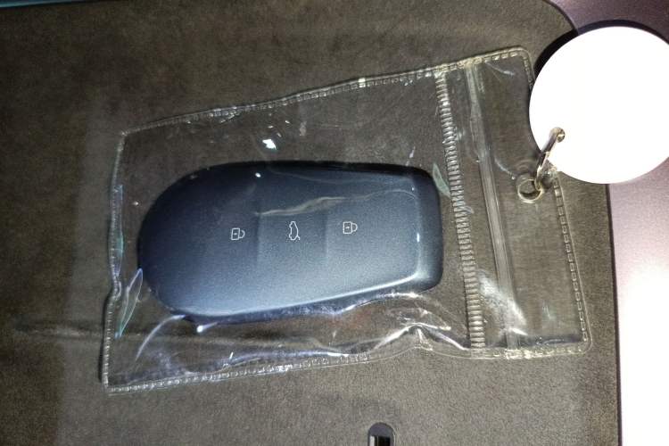 Used Nissan N6 2026 Model 180 Max Vehicle Key