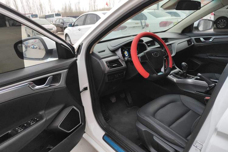 Used Geely Auto Emgrand GL 2018 1.4T Manual Elite Smart Connectivity Version Driver Seat