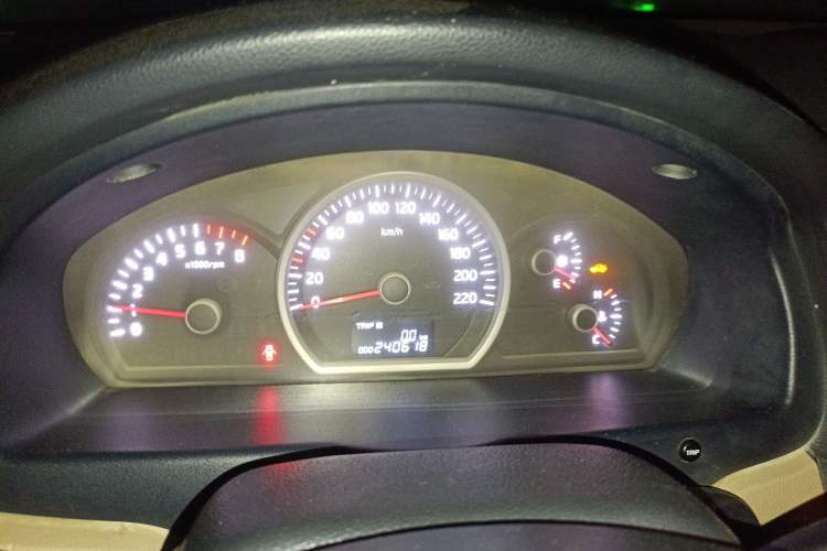 Used Kia Sportage 2013 2.0L Manual Two-Wheel Drive GL Trim
