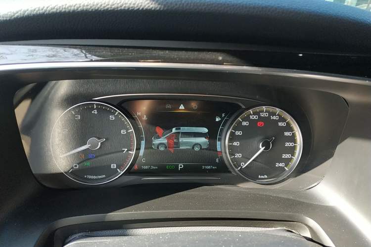 Used GAC Trumpchi M8 2023 Lingxiu Series 390T Deluxe Edition Instrument Cluster