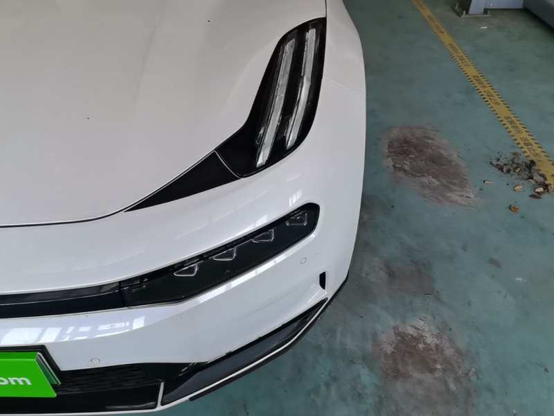 Used Zeekr 001 2023 WE Edition 100 kWh — 23