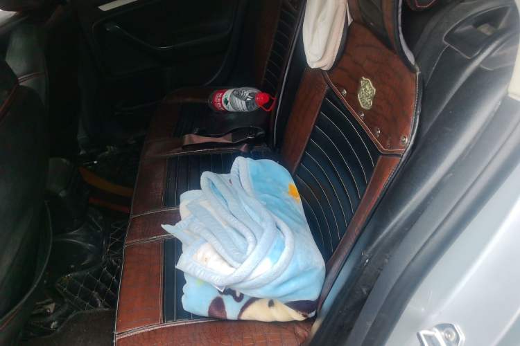 Used Volkswagen Sagitar 2011 1.6L Manual Comfort Version Left Rear Seat