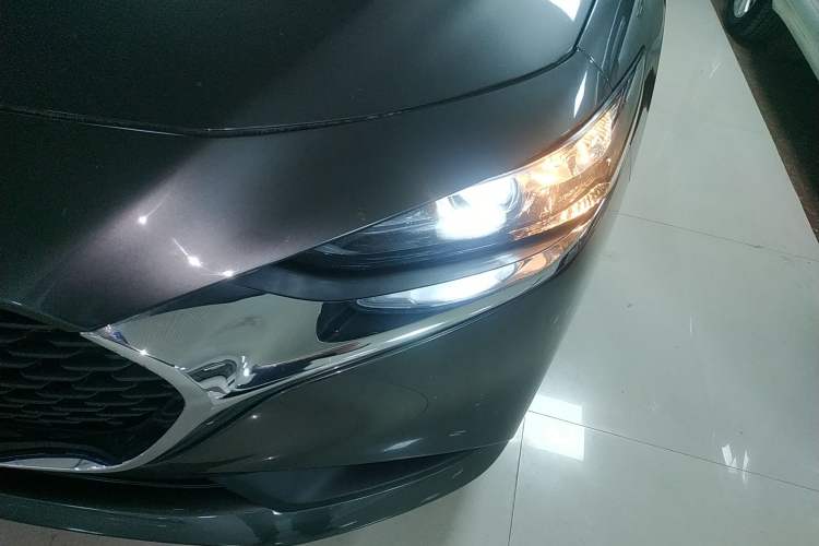 Used Mazda 3 Axela 2020 1.5L Automatic Zhiyue Sunroof Version