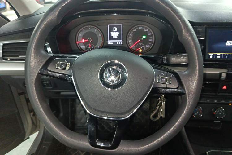 Used Volkswagen Lavida 2019 1.5L Automatic Comfort Edition China VI Standard
