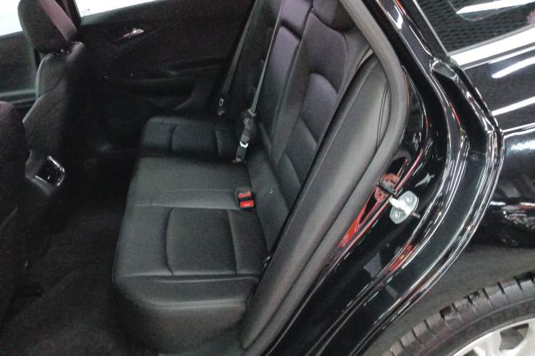 Used Chevrolet Malibu XL 2021 535T Automatic Sport Edition Left Rear Seat