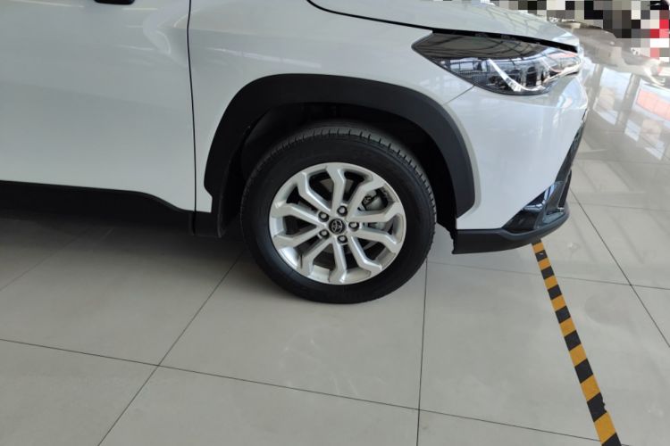 Used Toyota FRONTLANDER 2024 2.0L CVT Elite Edition Right Front Wheel Hub