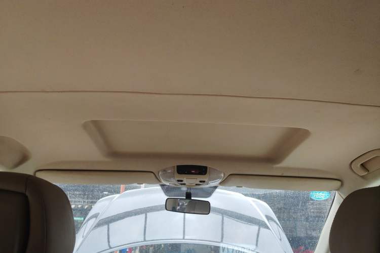 Used Mercedes-Benz Viano 2013 3.0L Comfort Edition Headliner