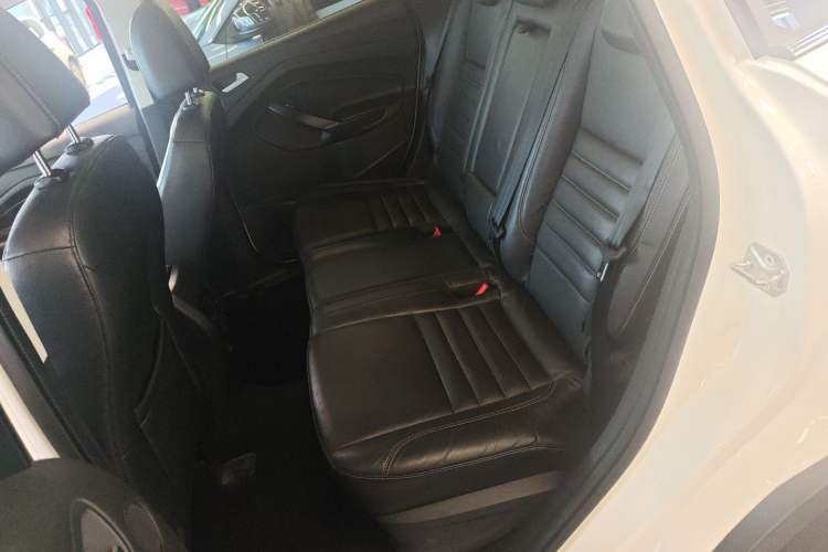 Used Ford Kuga 2015 1.5L GTDi Four-Wheel-Drive Elite Model Left Rear Seat
