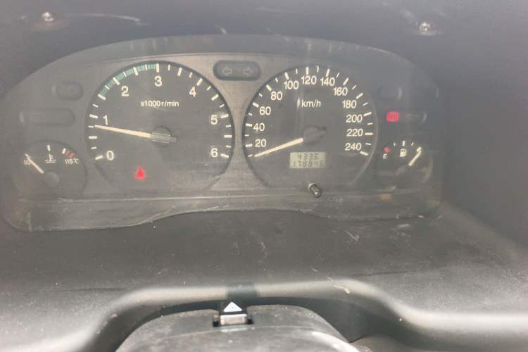 Used Ford Classic Transit 2016 2.8T Diesel Short-Wheelbase 6-Seater Mid-Roof Multifunction Vehicle JX493ZLQ4