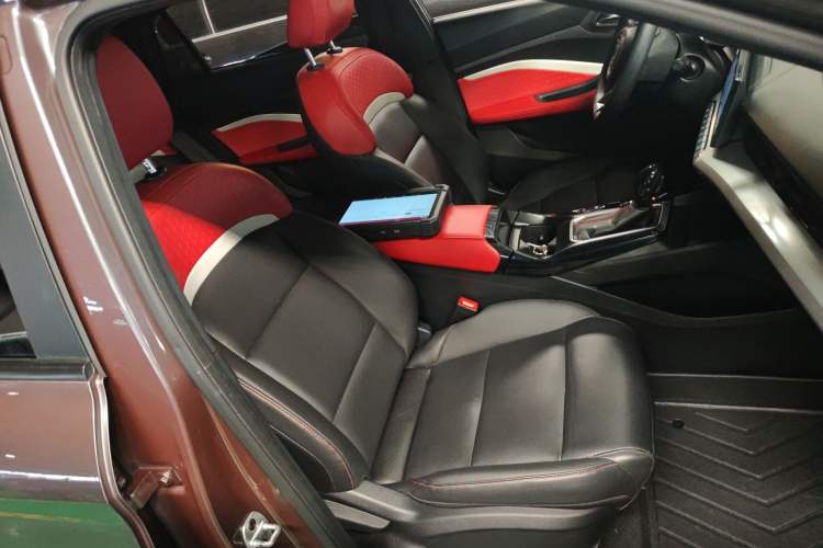 Used MG 5 2022 180 DVVT CVT Youth Luxury Edition