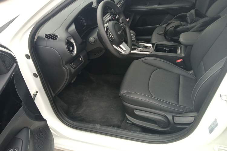 Used Kia K3 2021 Revised 1.5L CVT Fashion Edition