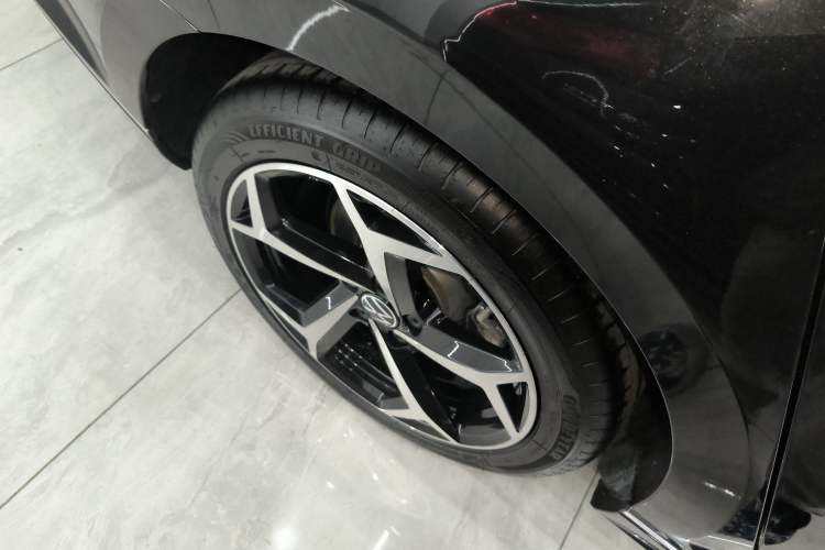 Used Volkswagen Magotan 2023 2 Million Units Commemorative Edition 330TSI DSG Luxury Version
