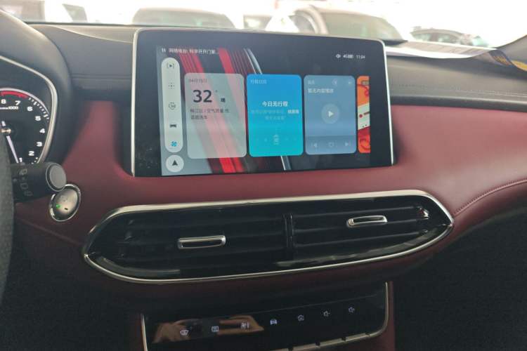 Used MG HS 2019 30T Automatic 2WD Trophy Enhanced Version China VI Standard Audio And AC Panel