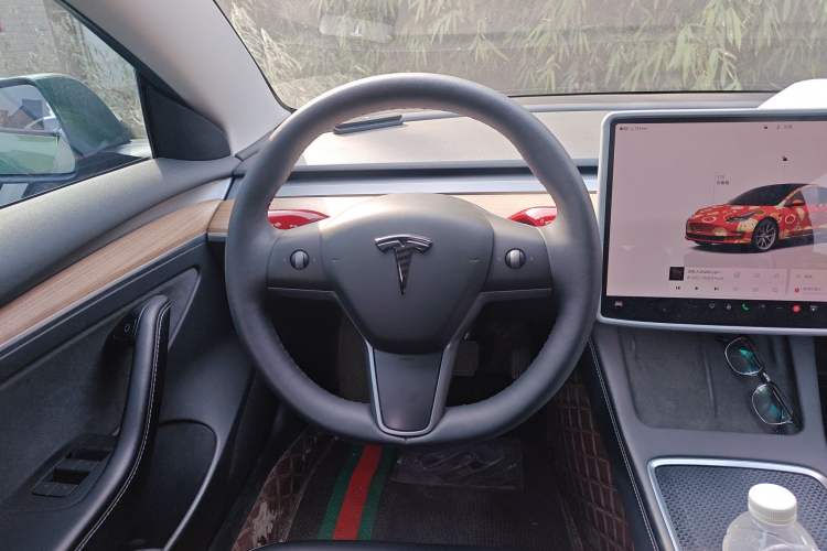 Used Tesla Model 3 2022 Rear-Wheel-Drive Version Steering Wheel