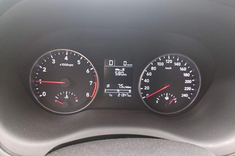 Used Hyundai Celesta 2020 1.6L Automatic GL Enjoyable Edition Instrument Cluster