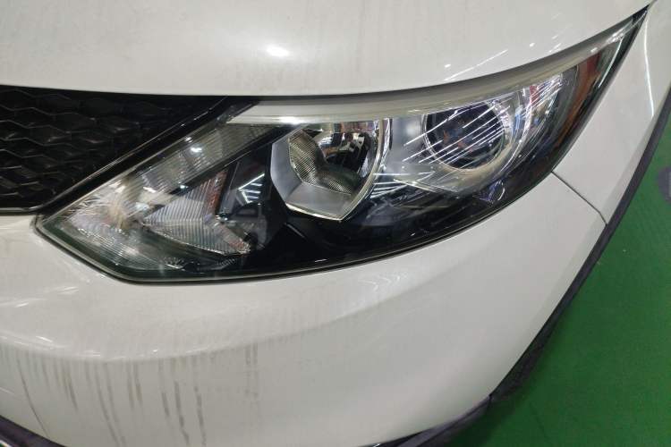 Used Nissan Qashqai 2016 2.0L CVT Luxury Edition
