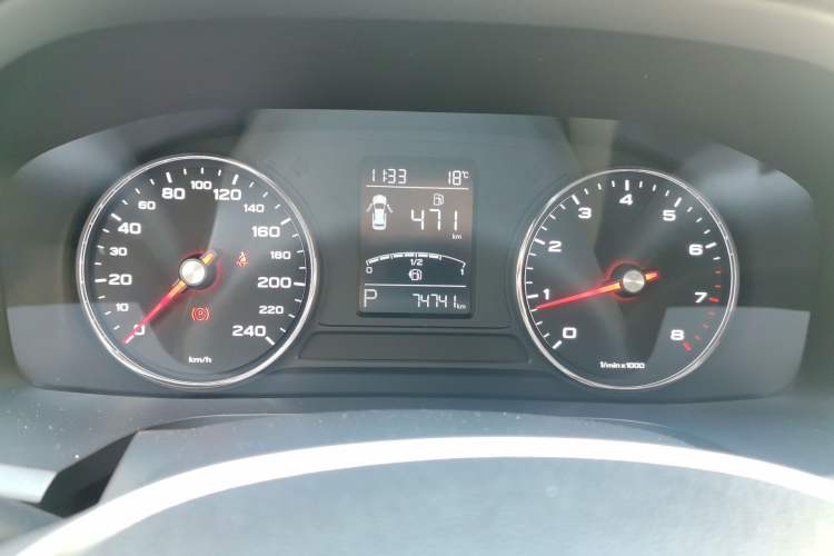 Used Roewe i6 2019 PLUS 20T TST 4G Connected Flagship Superb Edition
