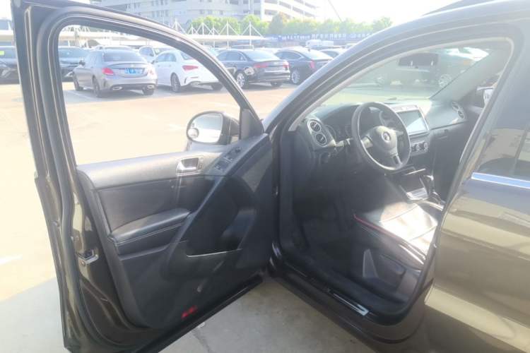 Used Volkswagen Tiguan 2017 300TSI Automatic Two-Wheel Drive Silk Road Luxury Edition